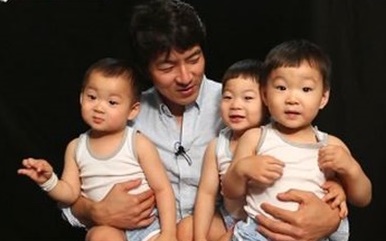 ソンイルグク スーパーマンが帰って来た 三つ子 テハン ミングク マンセ ミングクは はじめての ホットドッグ をおいしそうに食べる 韓国ドラマで 韓国go